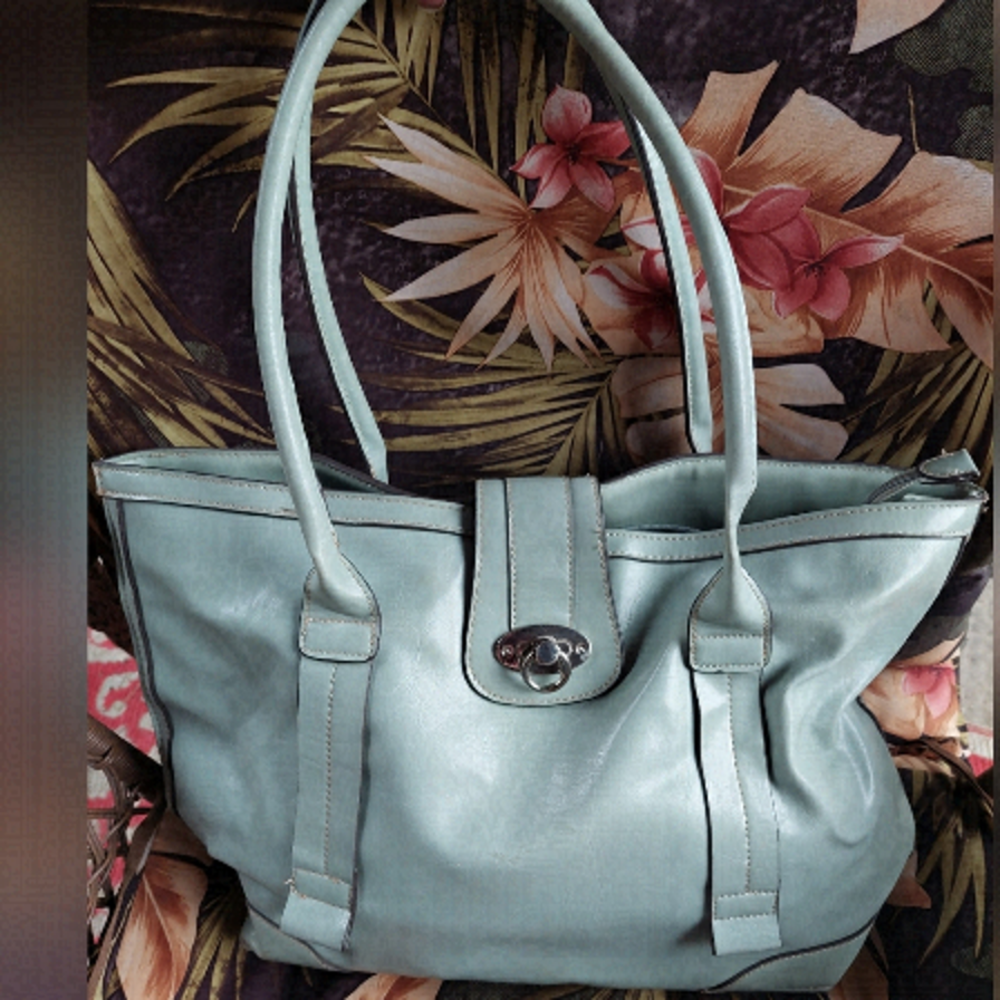 Mondani Seafoam Shoulder Tote Bag